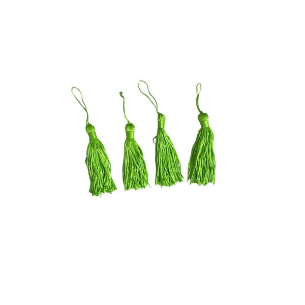 Pingente de Seda Tassel 7cm c/ 4 Unidades - Verde Grama
