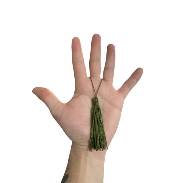 Pingente de Seda Tassel 7cm c/ 4 Unidades - Verde Musgo