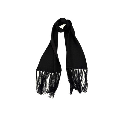 Cachecol Preto de L (5200)