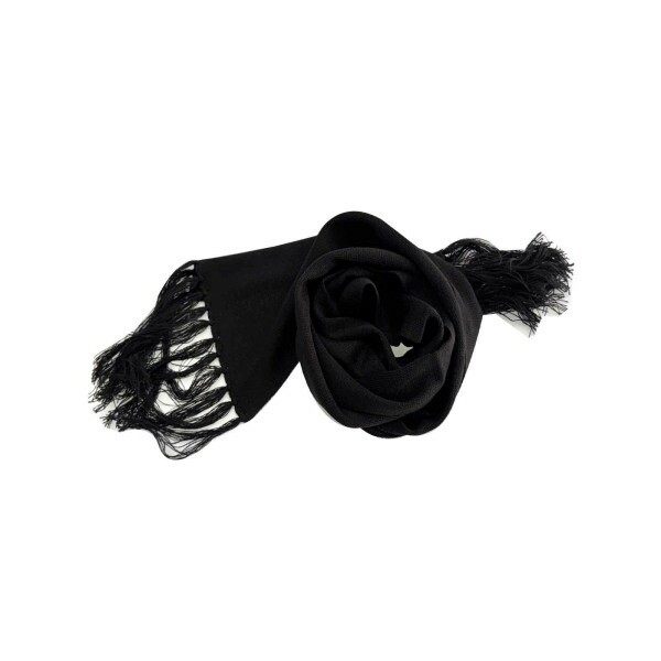 Cachecol Preto de L (5200)