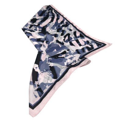 Len�o Leopardo Rosa com Lil�s ( Sku 9027)
