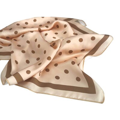 Len�o Po� Creme Toque de Seda (SKU 9029)