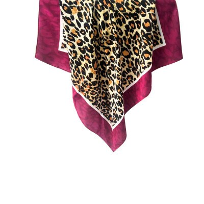 Len�o On�a Rosa PQ Toque de Seda (SKU 9123)