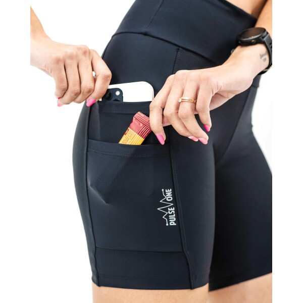 BERMUDA FEMININA DE CORRIDA PULSE ONE - 5 BOLSOS - O MAIOR BOLSO DA CATEGORIA 750ml