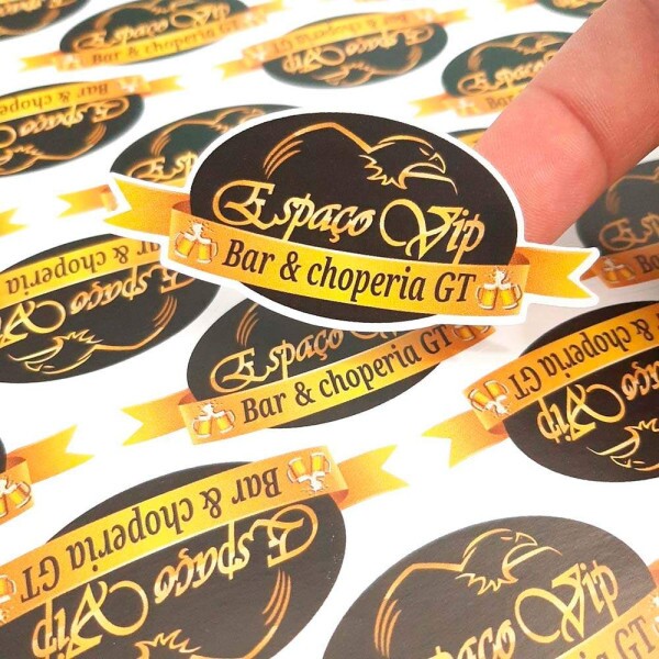 Etiquetas Personalizadas Adesivas Papel Couch Brilho Diversos Formatos 7x7 cm - 4000 unidades