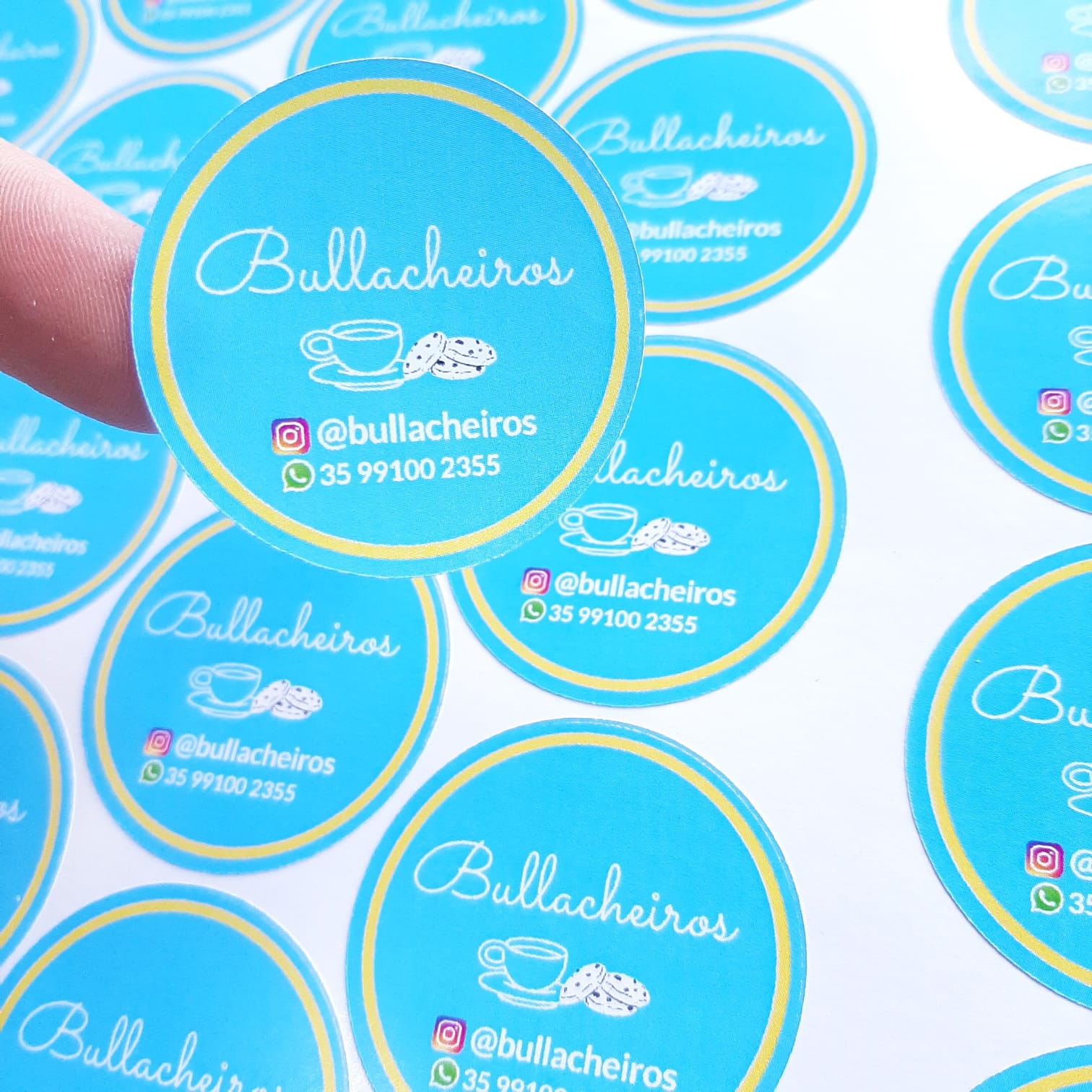 Etiquetas Personalizadas Adesivas Vinil Transparente  Prova Dgua Circular 2x2 cm - 3000 unidades