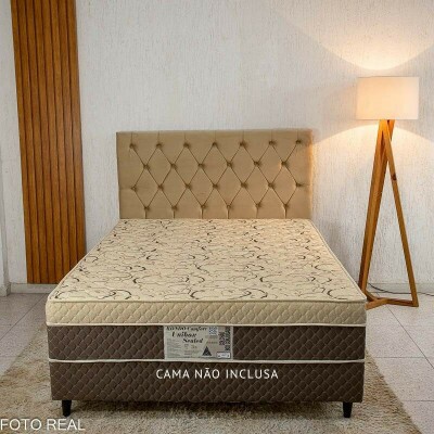 Cabeceira Casal Vit�ria Veludo Bege Larg. 1.40m