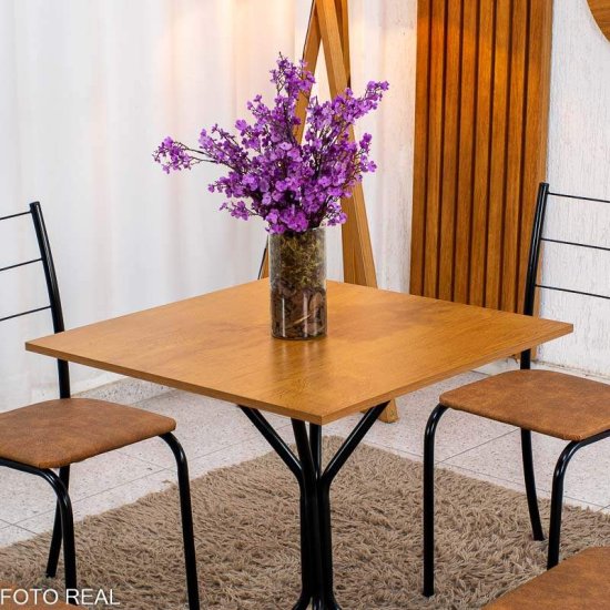 Mesa de Jantar Belize Quadrada 68x68 Naturale Base �rion Preto Fosco + 4 Cadeiras Belize Korino Marrom - Tubo Minas