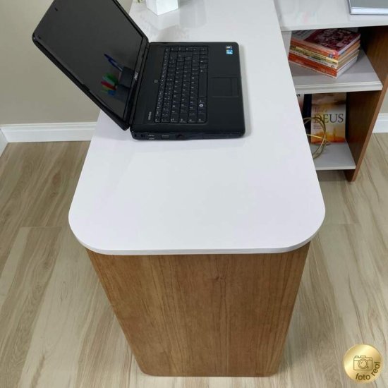 Escrivaninha Nomad Off/Cinamomo com 1 Porta Correr - Artely