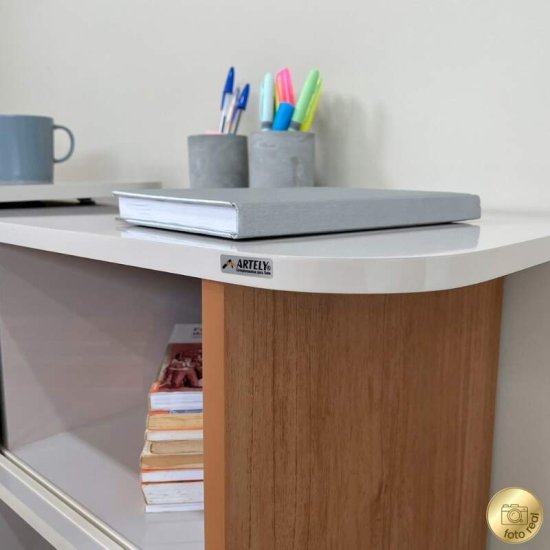 Escrivaninha Nomad Off/Cinamomo com 1 Porta Correr - Artely