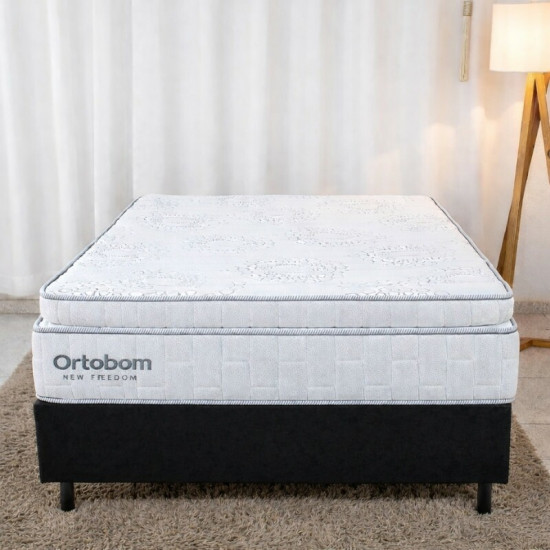 Colch�o Casal New Freedom Molas Ensacadas Ortobom + Box Casal Sued Preto Nosso Sonho 138x188x69 | Suporta at� 300kg