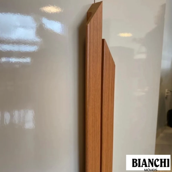 Roupeiro Bianca 6 Pts 2.30m 100% MDF Nature/Off Bianchi + Box Casal Sued Bege Nosso Sonho + Colch�o Casal Airtech Springpocket 138x188x62 Molas Ensacadas Ortobom