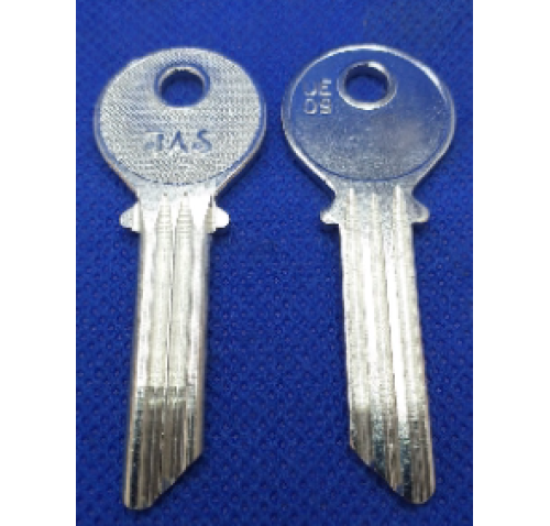 CHAVE YALE -UEME PORTA DE AO C13
