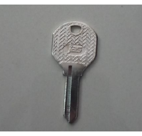 CHAVE YALE - SOPRANO C802 MARCA:JAS