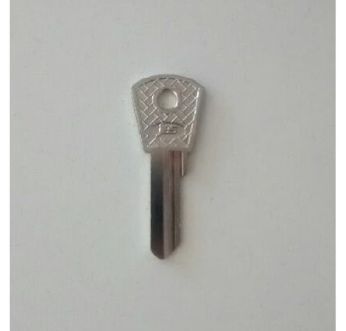 CHAVE YALE - PAPAIZ C273 MARCA:GOLD