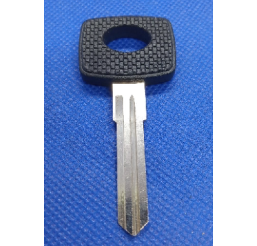 CHAVE PVC AUTO MERCEDES 95 A 97 C592