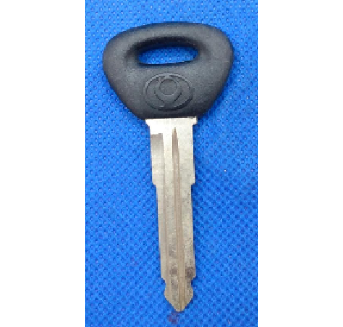 CHAVE PVC AUTO MAZDA C495