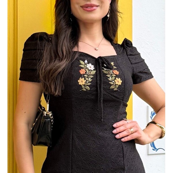 Vestido Emily Preto